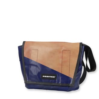 最終値下げ メッセンジャーバッグ dexter Freitag メッセンジャー