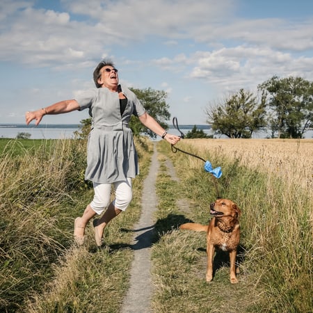 freitag_happiness_jump_jonkoping.jpg