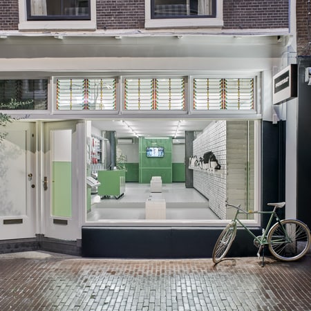 FREITAG Store Amsterdam by Selekteur