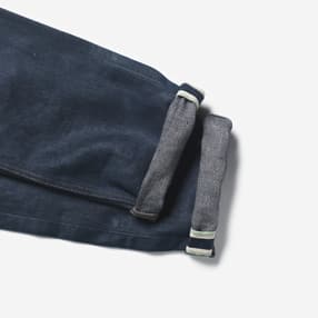 e500_fabric_jeans-detail_0001_onanzig_highres_0.jpg