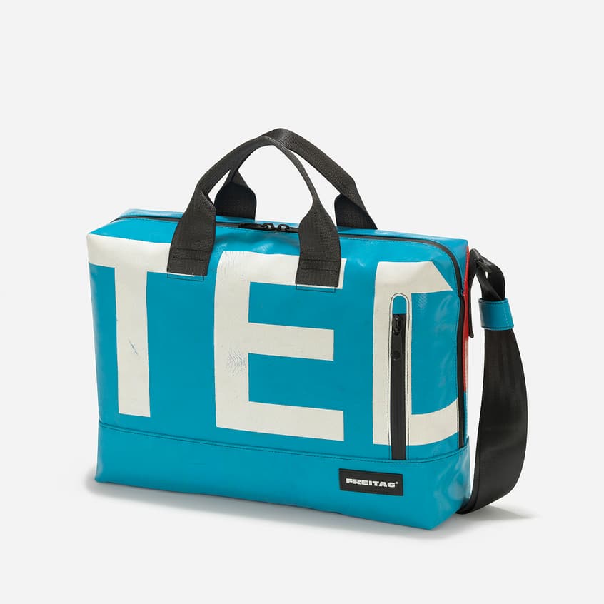 FREITAG Taschenunikate und Accessoires aus ausgedienten LKWPlanen und vollkompostierbare