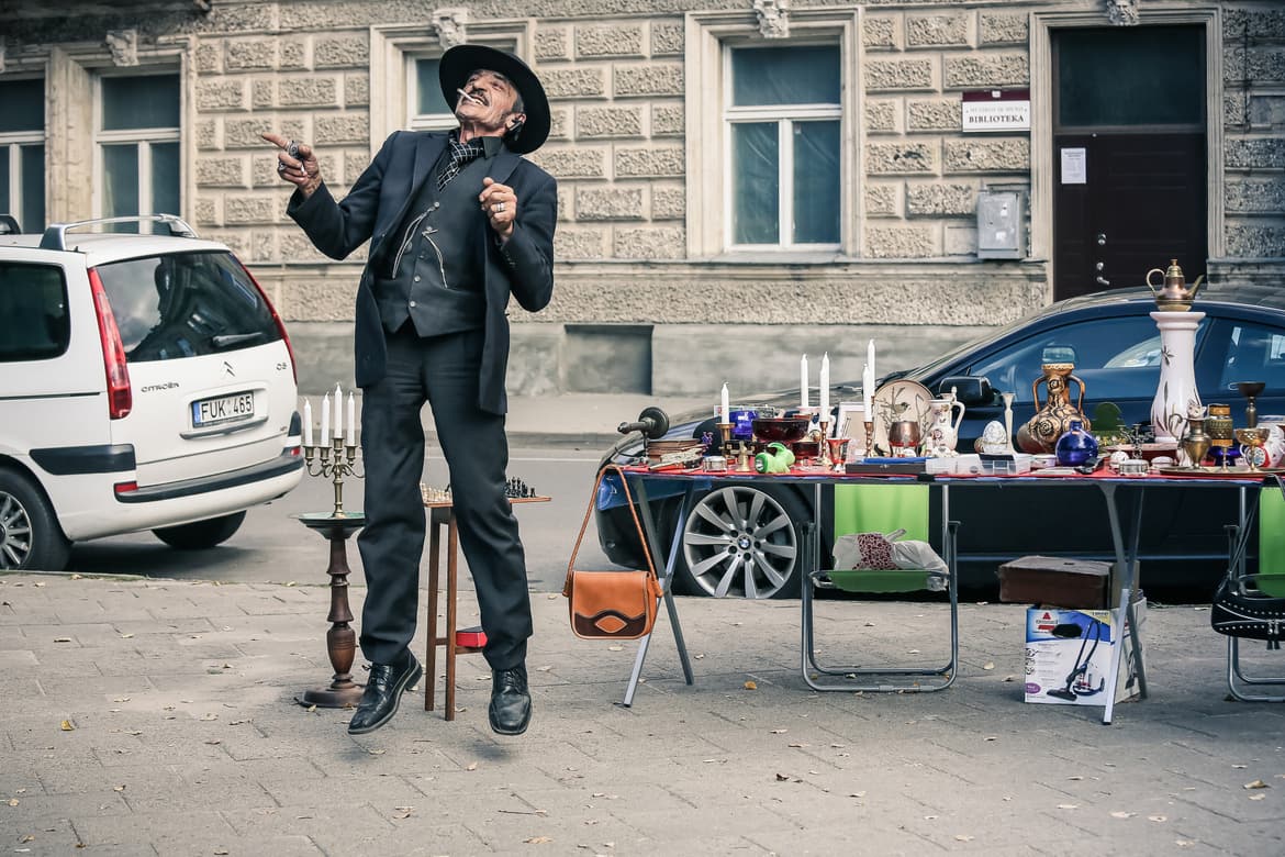 freitag_happiness_jump_vilnius.jpg