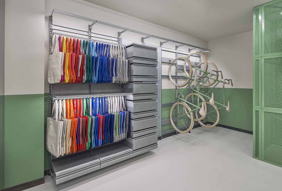 FREITAG STORE AMSTERDAM BY SELEKTEUR FREITAG STORE AMSTERDAM BY SELEKTEUR