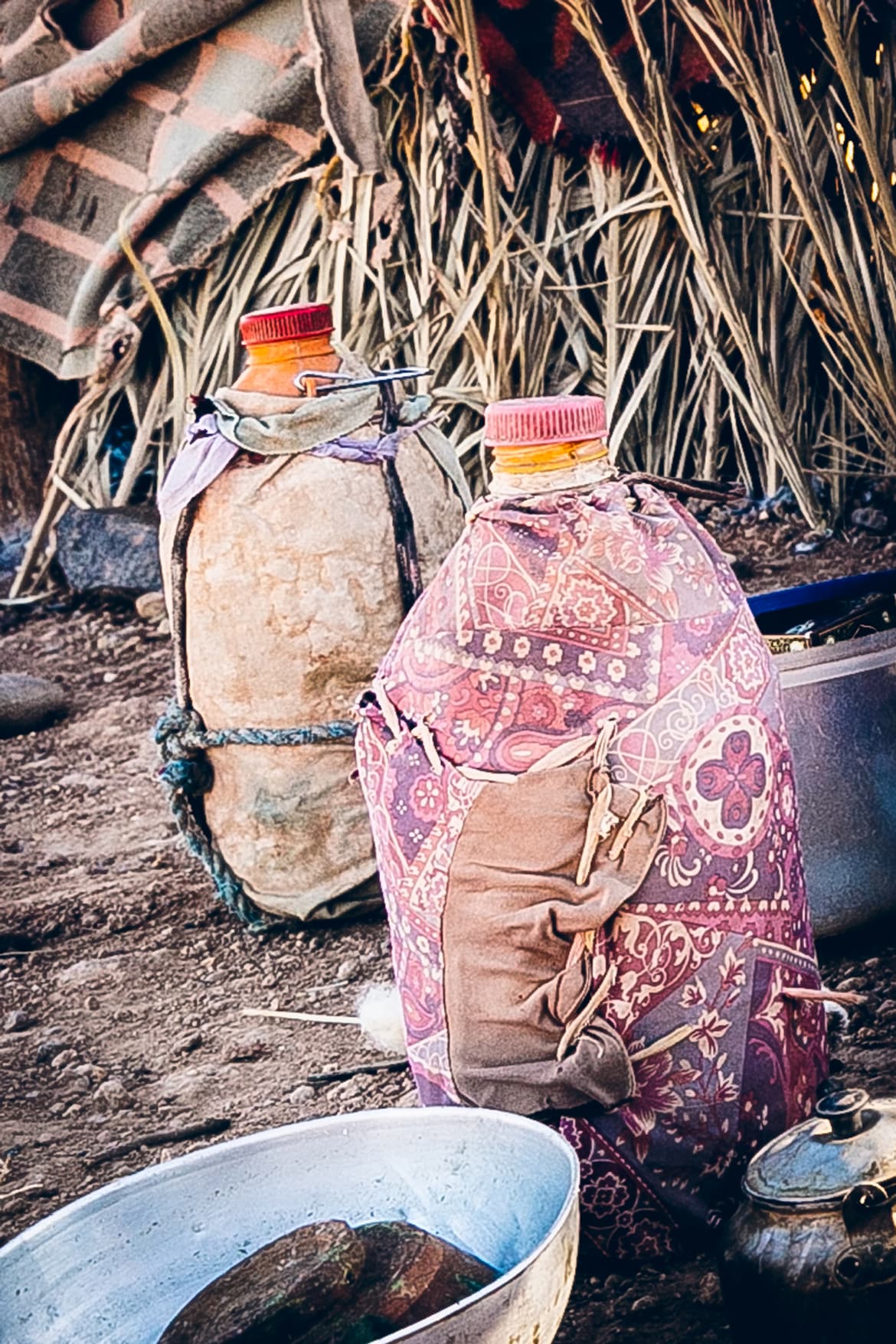 04_freitag_beyondmovie_surfmovie_morocco_desert_nomads.jpg