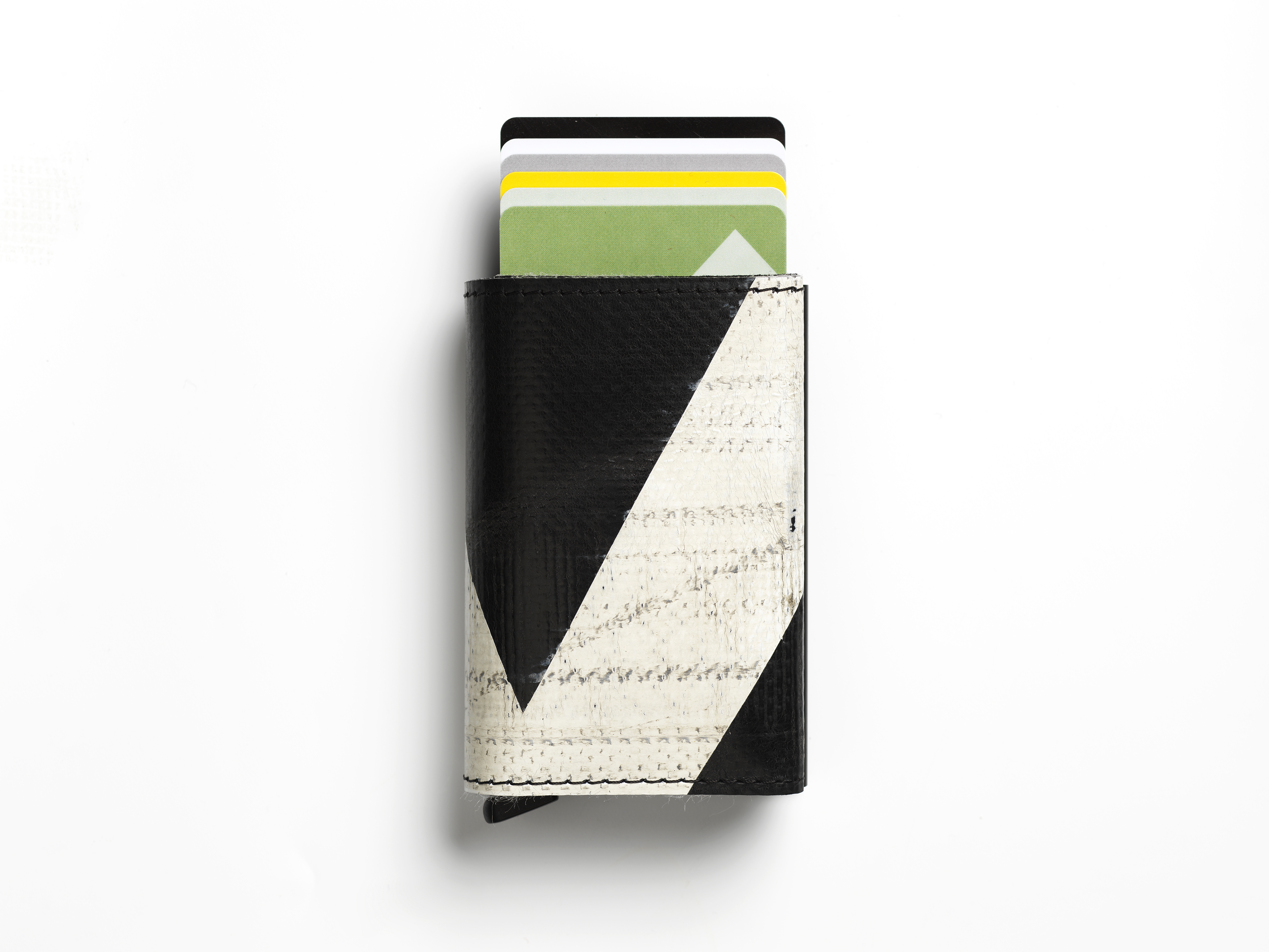 F705 SECRID FREITAG CARDPROTECTOR WALLET